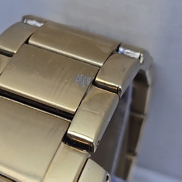 Mens Armani Exchange Hampton AX2132 Date Champagne Gold Plated Watch New Battery - Picture 5 of 11